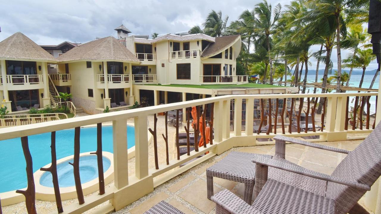 Ambassador In Paradise Balabag  Exterior photo The pool at the resort