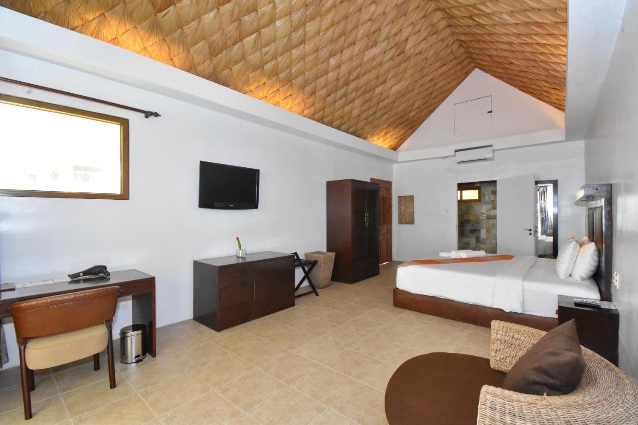 Ambassador In Paradise Balabag  Exterior photo Deluxe Room